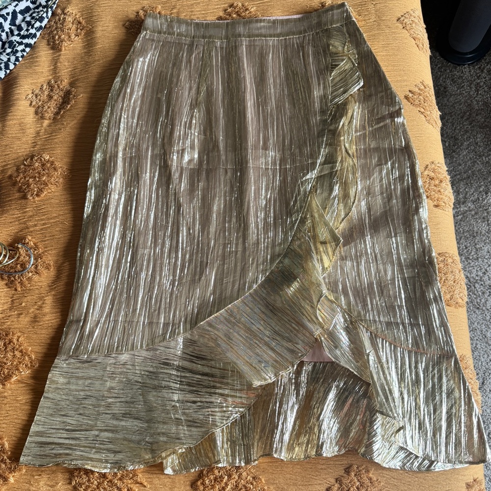 Glamorous Brand Elegant Gold Pleated Skirt M